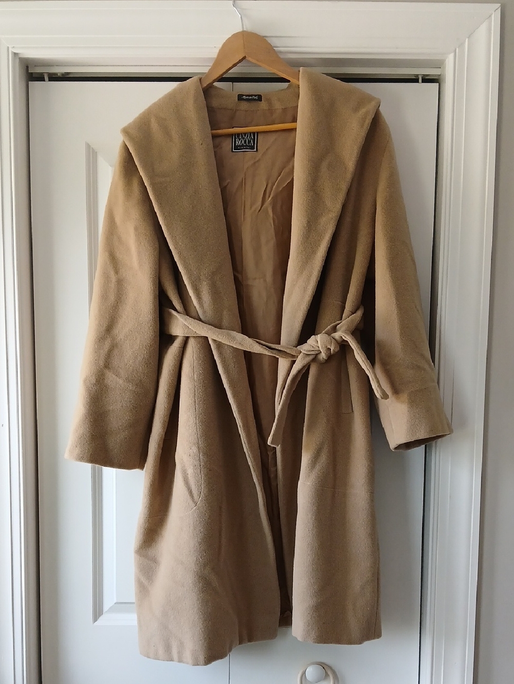 Vintage Cinzia Rocca Made In Italy Camel 100% Wool Belted Hooded Wool Coat Sz 6